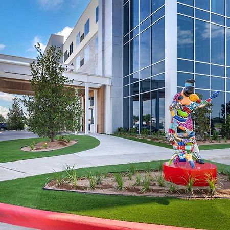 Cambria Hotel Waco University Riverfront Экстерьер фото