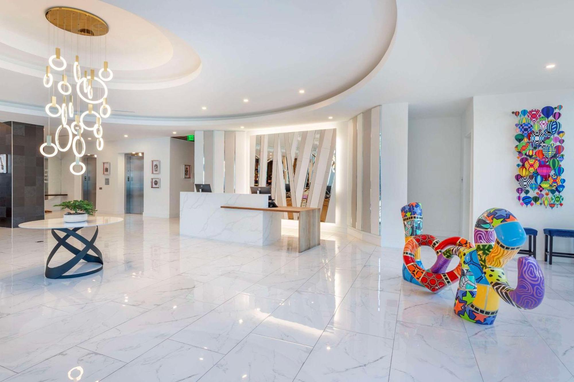 Cambria Hotel Waco University Riverfront Экстерьер фото